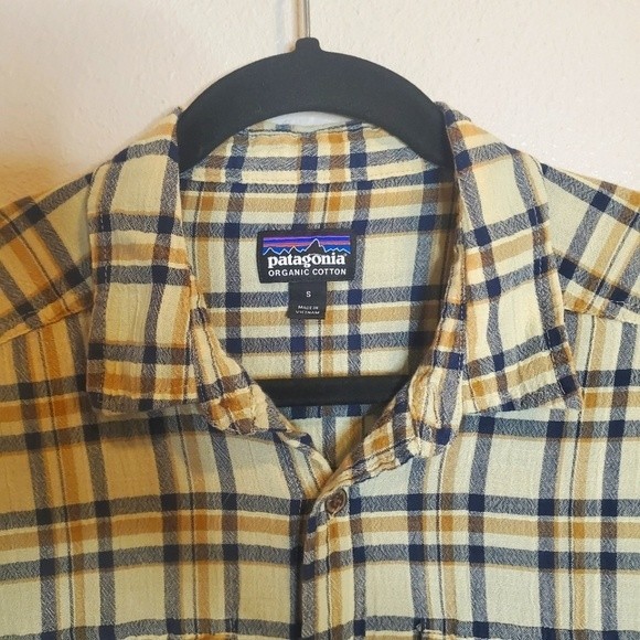 Patagonia plaid yellow and white button up cotton flannel shirt - Picture 3 of 10
